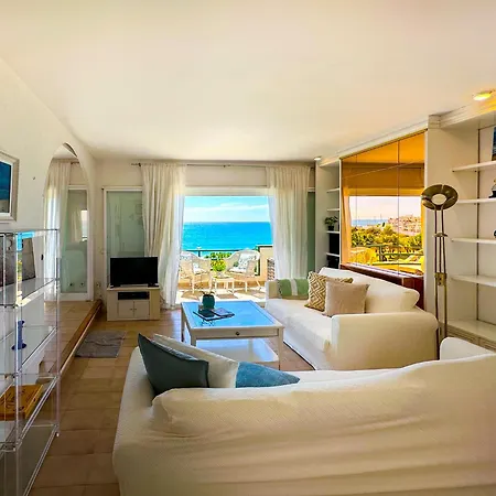 Calypso By Hello Homes Sitges